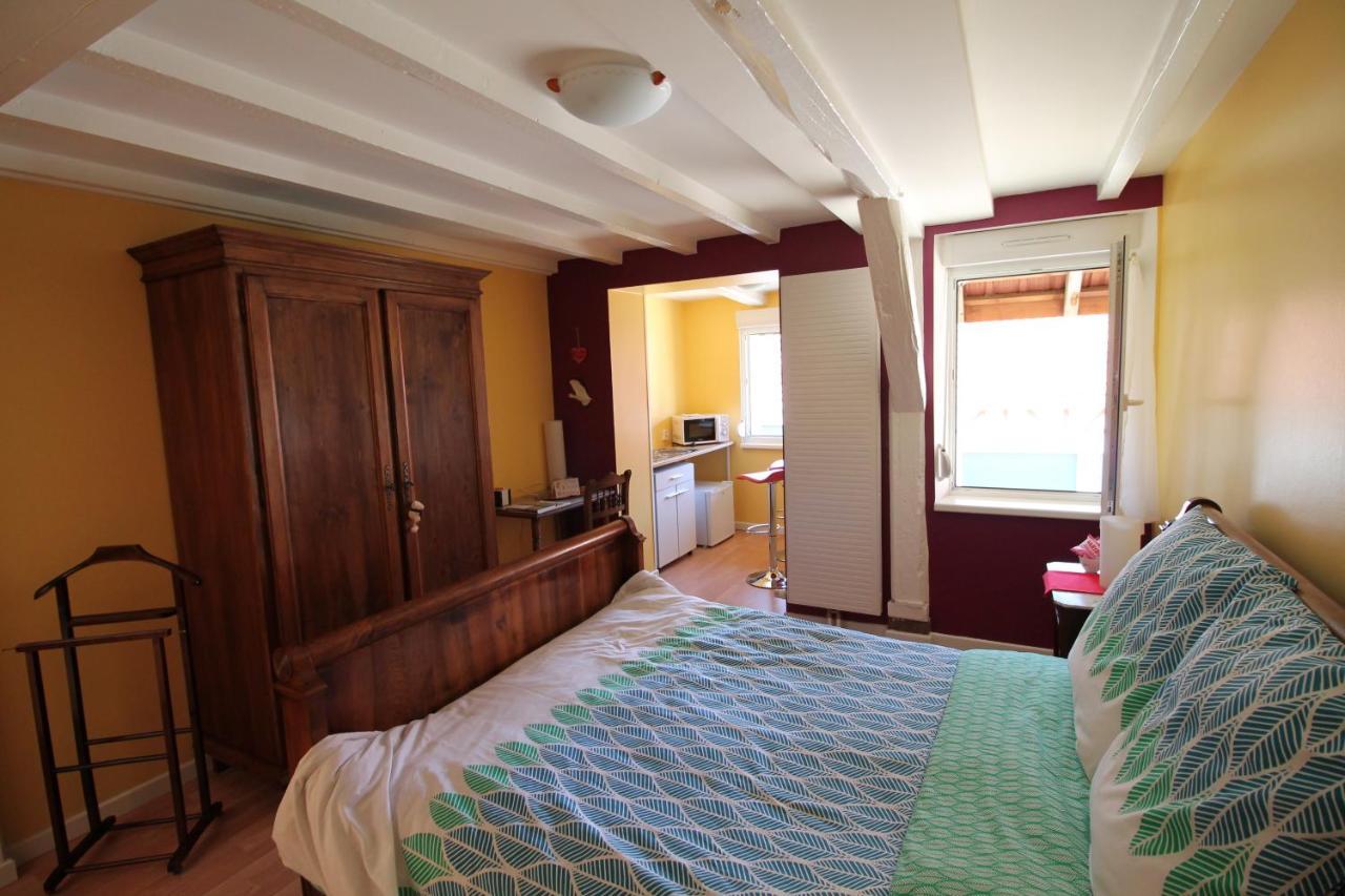 La Chambre Aux Hirondelles Ittenheim Exterior photo